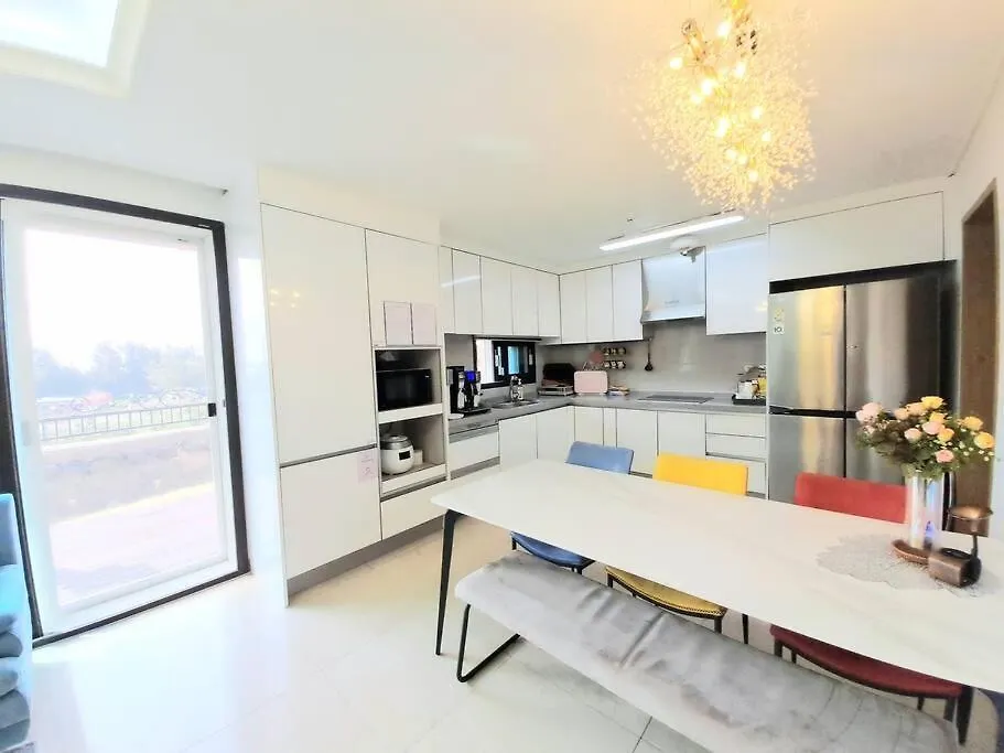 Siyoung'S House Jeju 0*,